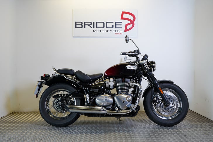 Triumph BONNEVILLE SPEEDMASTER STEALTH EDITION