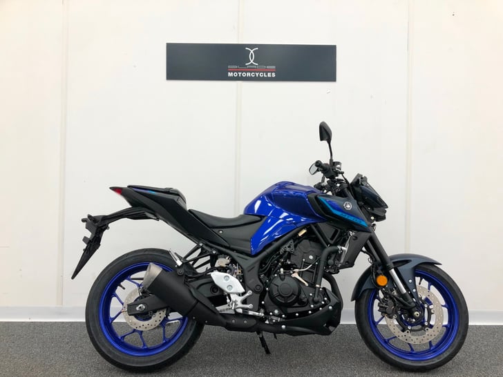 YAMAHA MT-03