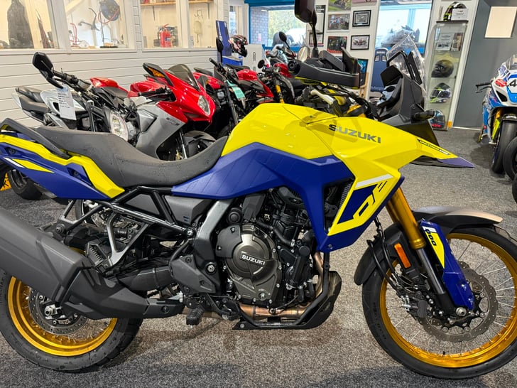 Suzuki V-STROM 800DE