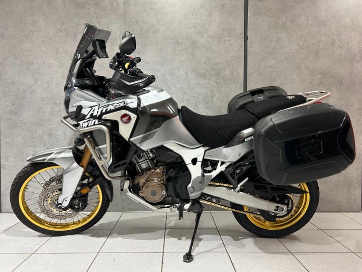 HONDA CRF1000L AFRICA TWIN ADVENTURE SPORT DCT
