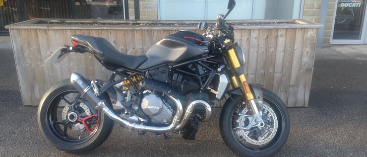 Ducati MONSTER 1200 S