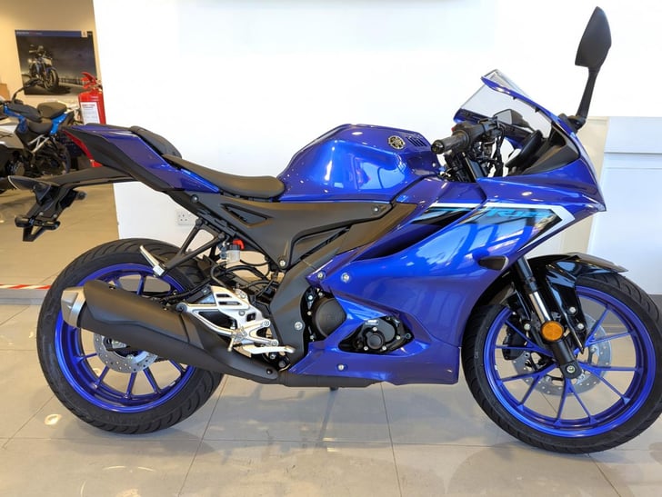 YAMAHA YZF R125