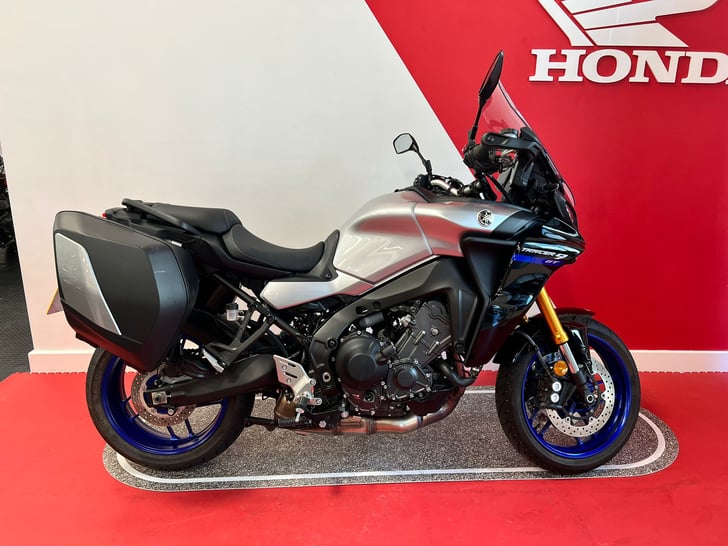 YAMAHA TRACER 9 GT