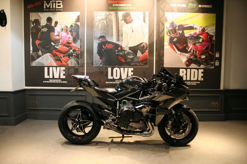 Used Kawasaki NINJA H2 NINJA H2 1000 for sale in Watford