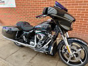 Used Harley-Davidson TOURING FLHX STREET GLIDE LIBERTY EDITION TOURING FLHX STREET GLIDE LIBERTY EDITION for sale in London | Image 2
