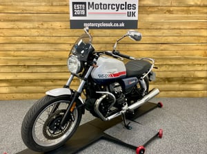 Used Moto Guzzi V7 SPECIAL 850 V7 SPECIAL 850 for sale in Swindon | Image 2