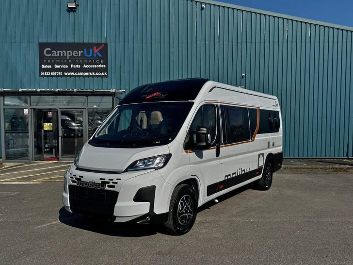 Here's a photo of the MALIBU FIRST CLASS TWO ROOMS 640 LE RB GT, currently available for sale
