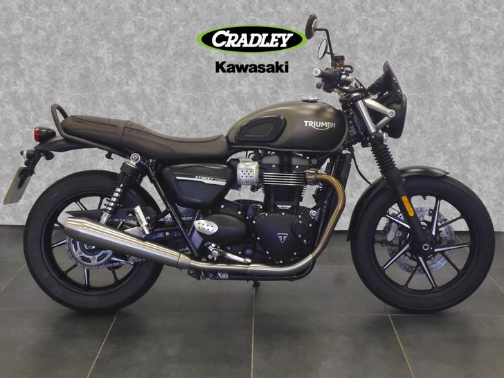 Triumph STREET TWIN