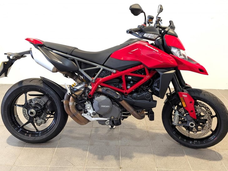 Ducati HYPERMOTARD 950