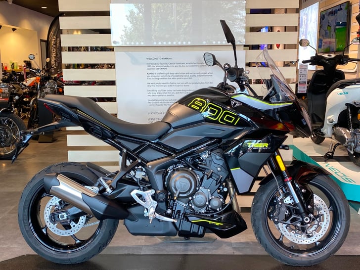Triumph Tiger Sport 800