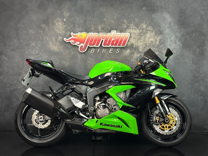 Kawasaki NINJA ZX-6R 636 636
