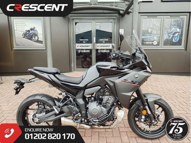 YAMAHA TRACER 7