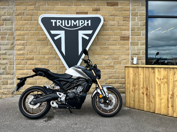 Honda CB125R