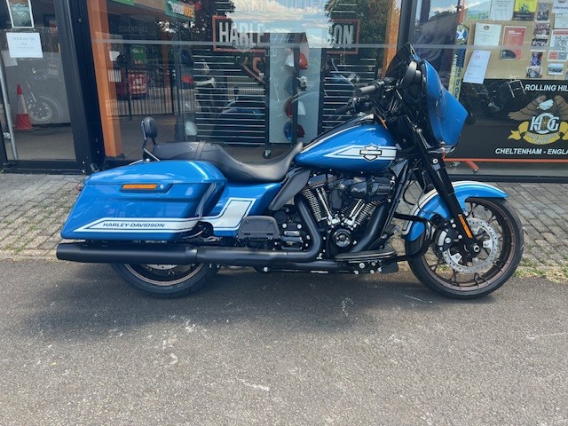 Harley-Davidson STREET GLIDE ST