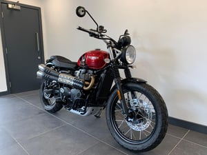 Used Triumph SCRAMBLER 900 SCRAMBLER 900 for sale in Newcastle | Image 2
