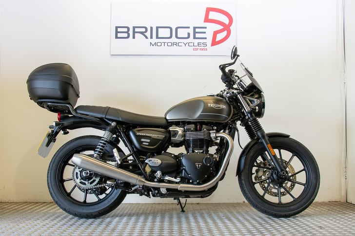Triumph SPEED TWIN 900
