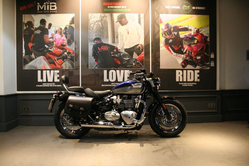 Used Triumph SPEEDMASTER 1200 SPEEDMASTER 1200 for sale in Watford