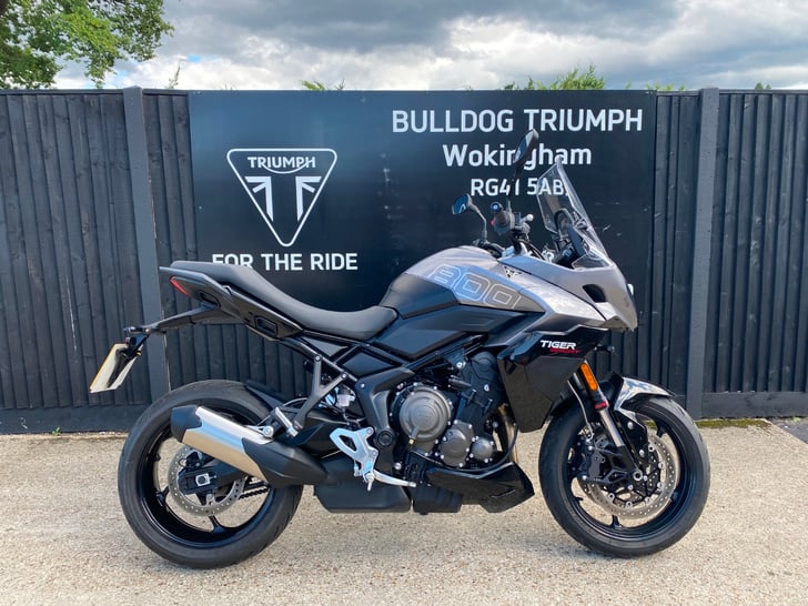 Triumph Tiger Sport 800