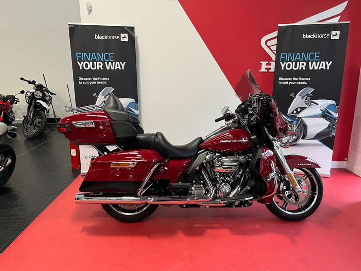 Harley-Davidson TOURING FLHTK ULTRA LIMITED