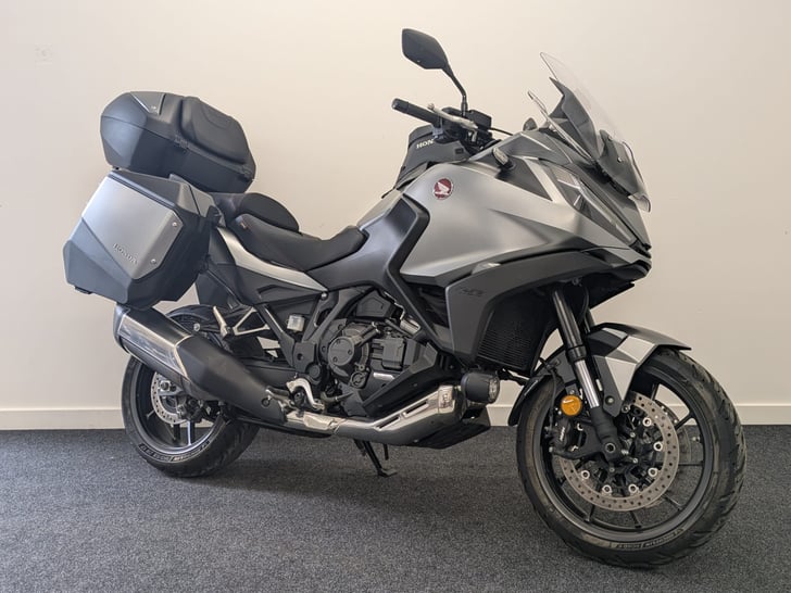 Honda NT1100 DCT