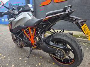 Used KTM 1290 SUPERDUKE GT 1290 SUPER DUKE GT for sale in Nottingham | Image 3