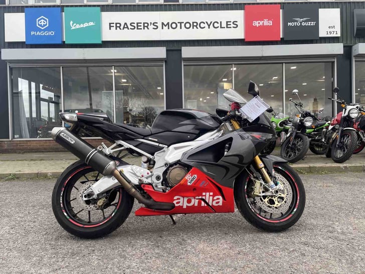 Aprilia RSV 1000 MILLE 