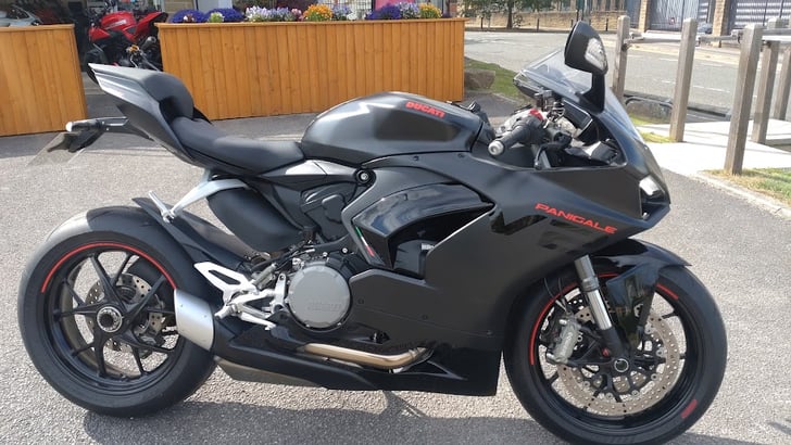 Ducati PANIGALE V2