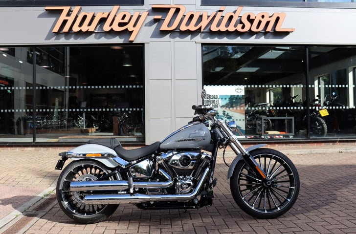 Harley-Davidson SOFTAIL FXBR BREAKOUT