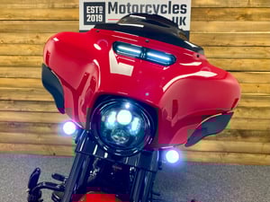 Used Harley-Davidson FLHXS TOURING FLHXS STREET GLIDE SPECIAL for sale in Swindon | Image 2