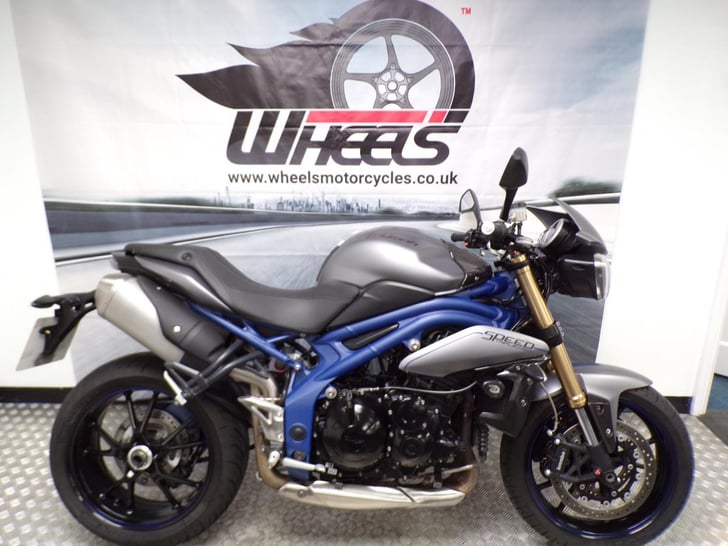 Triumph SPEED TRIPLE SE