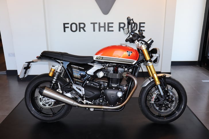 Triumph SPEED TWIN 1200