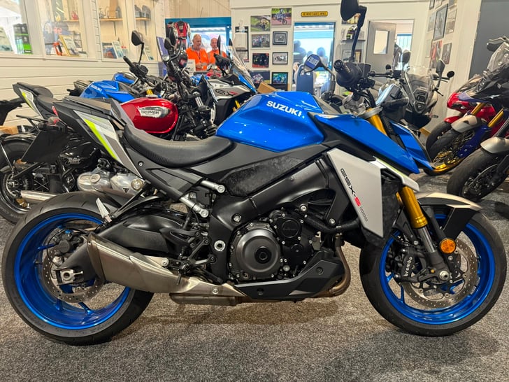 Suzuki GSX-S1000