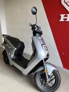 Used Honda EM1 e EM1 E for sale in Newcastle upon Tyne | Image 2