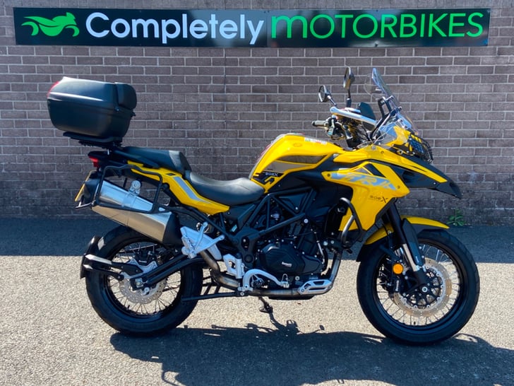 Benelli trk deals 502 x yellow