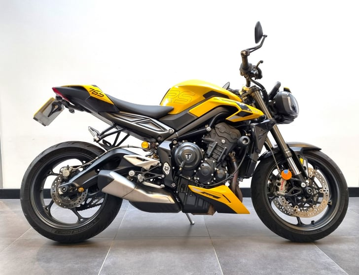 Triumph STREET TRIPLE RS