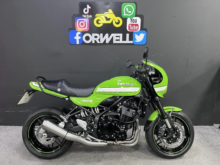 Kawasaki ZR 900 EJF CAFE 