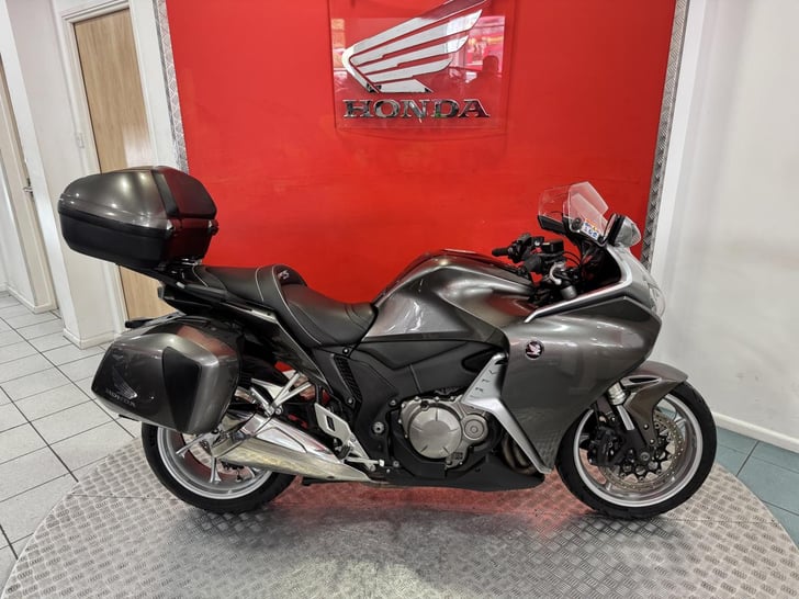 Honda VFR1200F
