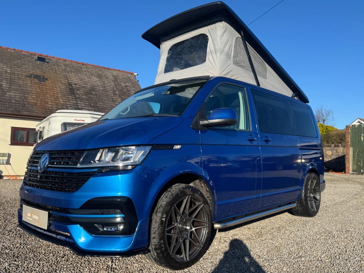 Here's a photo of the VOLKSWAGEN TRANSPORTER, currently available for sale