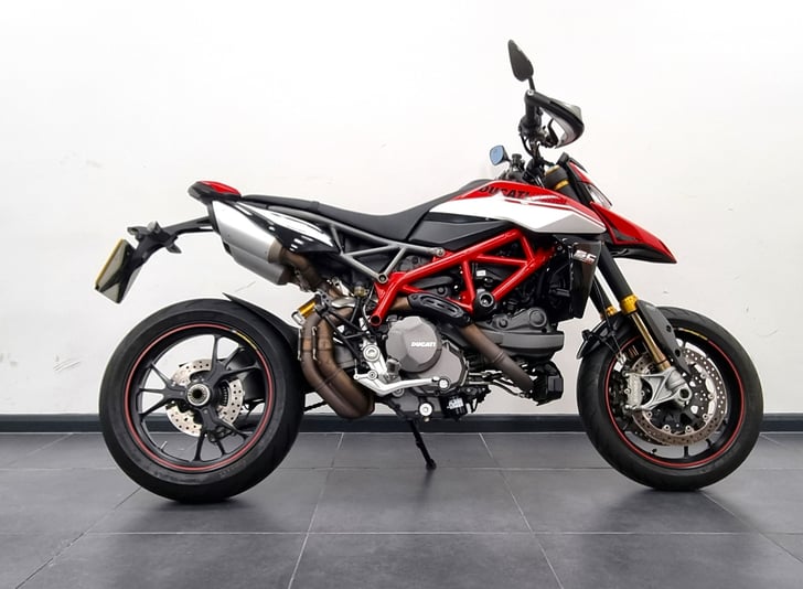 DUCATI HYPERMOTARD 950 SP