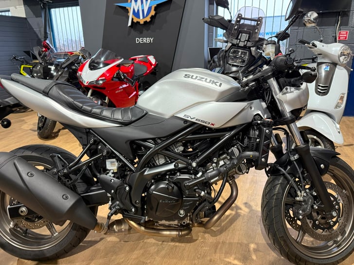 Suzuki SV650X