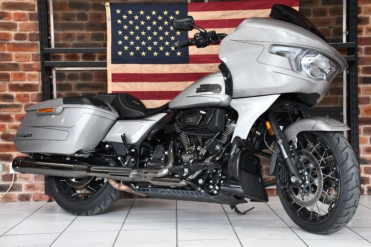Harley-Davidson CVO ROAD GLIDE