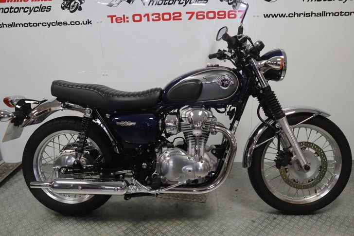 Kawasaki W800