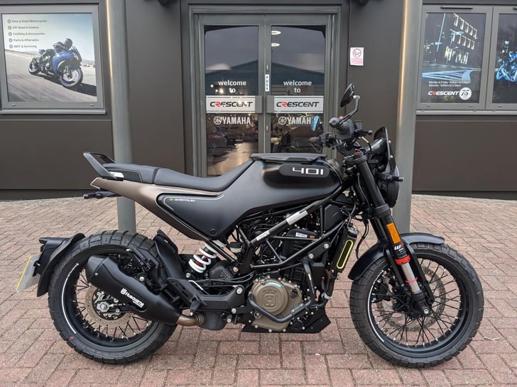 Husqvarna SVARTPILEN 401 2023 
