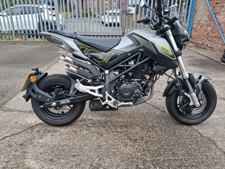 BENELLI TNT 125