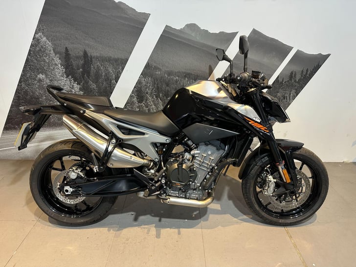 KTM 790 DUKE 790