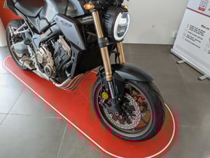 Used Honda CB650R NEO SPORTS CAFE CB650R NEO SPORTS CAFE for sale in Newcastle-under-Lyme | Image 2