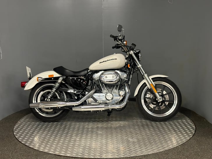 HARLEY-DAVIDSON SPORTSTER XL883L SUPER LOW