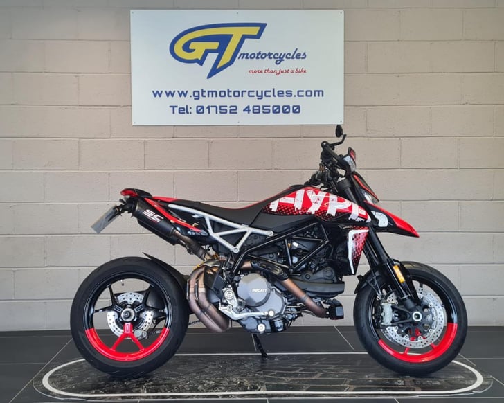 DUCATI HYPERMOTARD 950 RVE