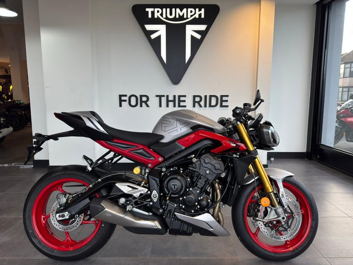 Triumph STREET TRIPLE 765 RX