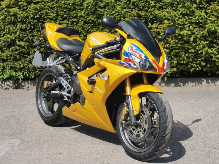 Triumph DAYTONA 675
